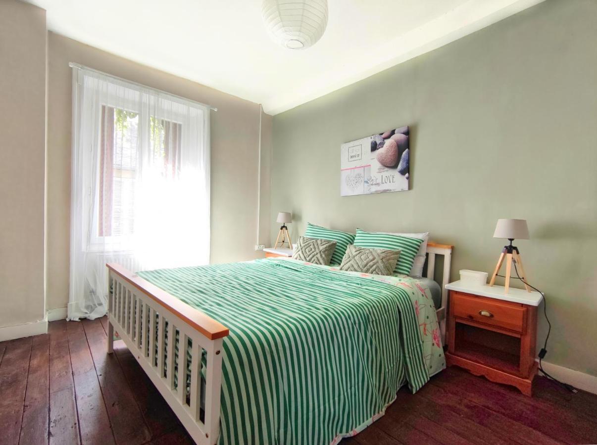 Number 22 - Le Dorat - Apartment 3 With Garden & Free Parking Buitenkant foto
